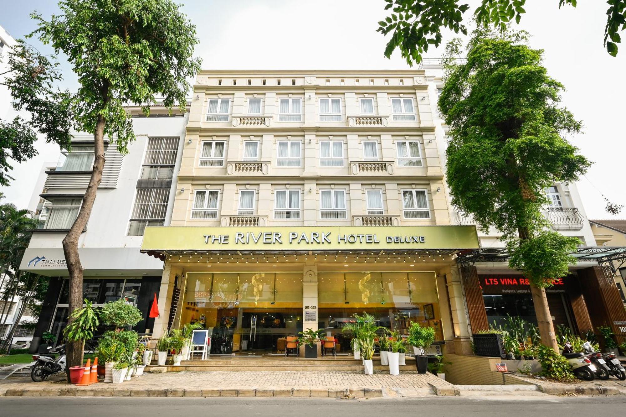 RedDoorz PremiumThe River Park Hotel Ho Chi Minh-byen Eksteriør bilde