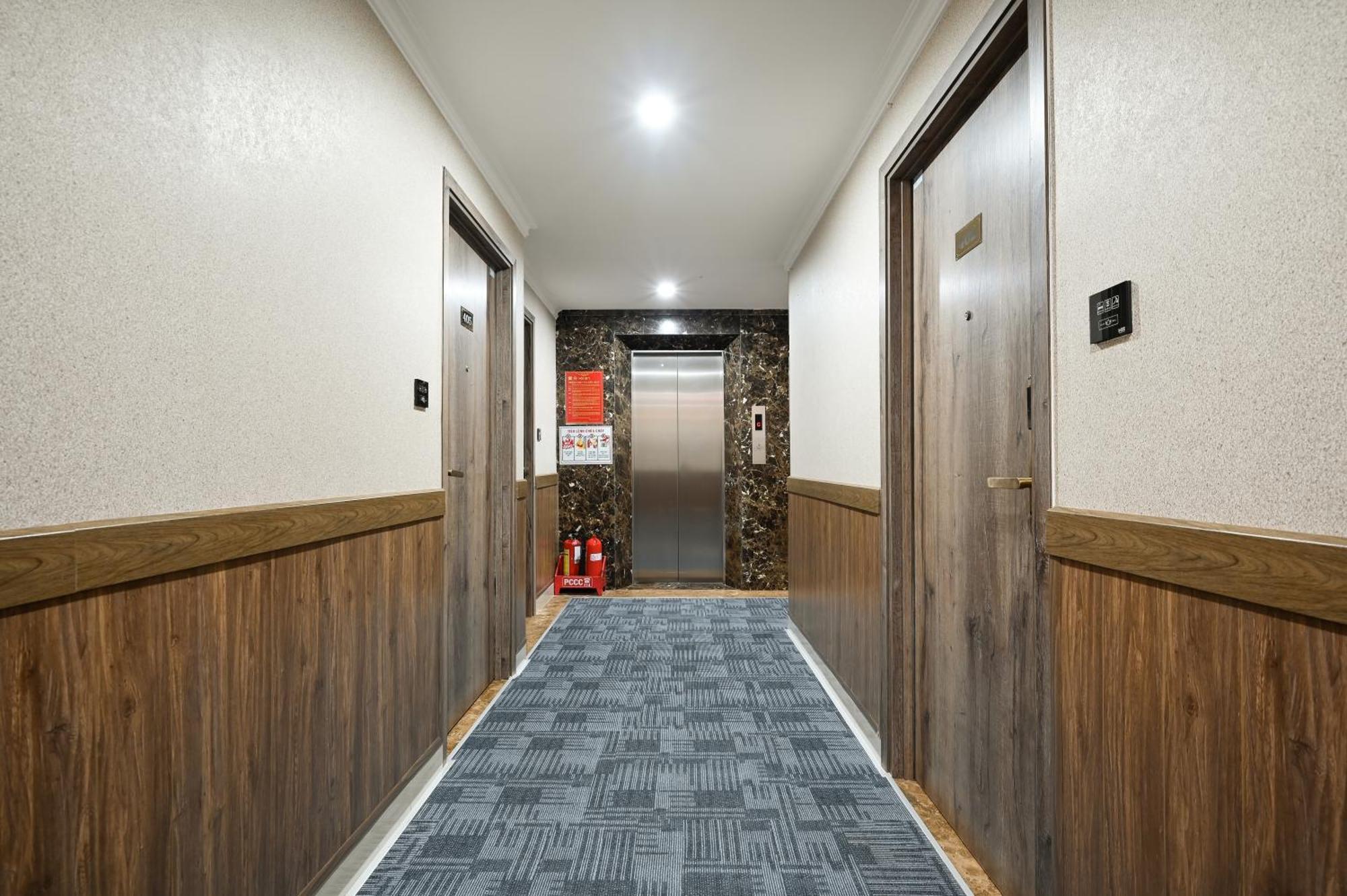 RedDoorz PremiumThe River Park Hotel Ho Chi Minh-byen Eksteriør bilde